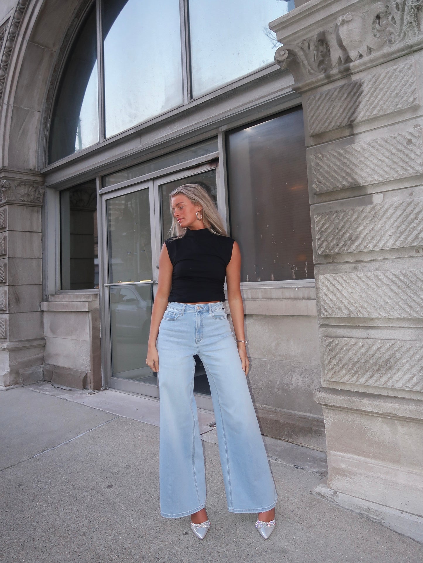 The Lunden Wide Leg Jeans