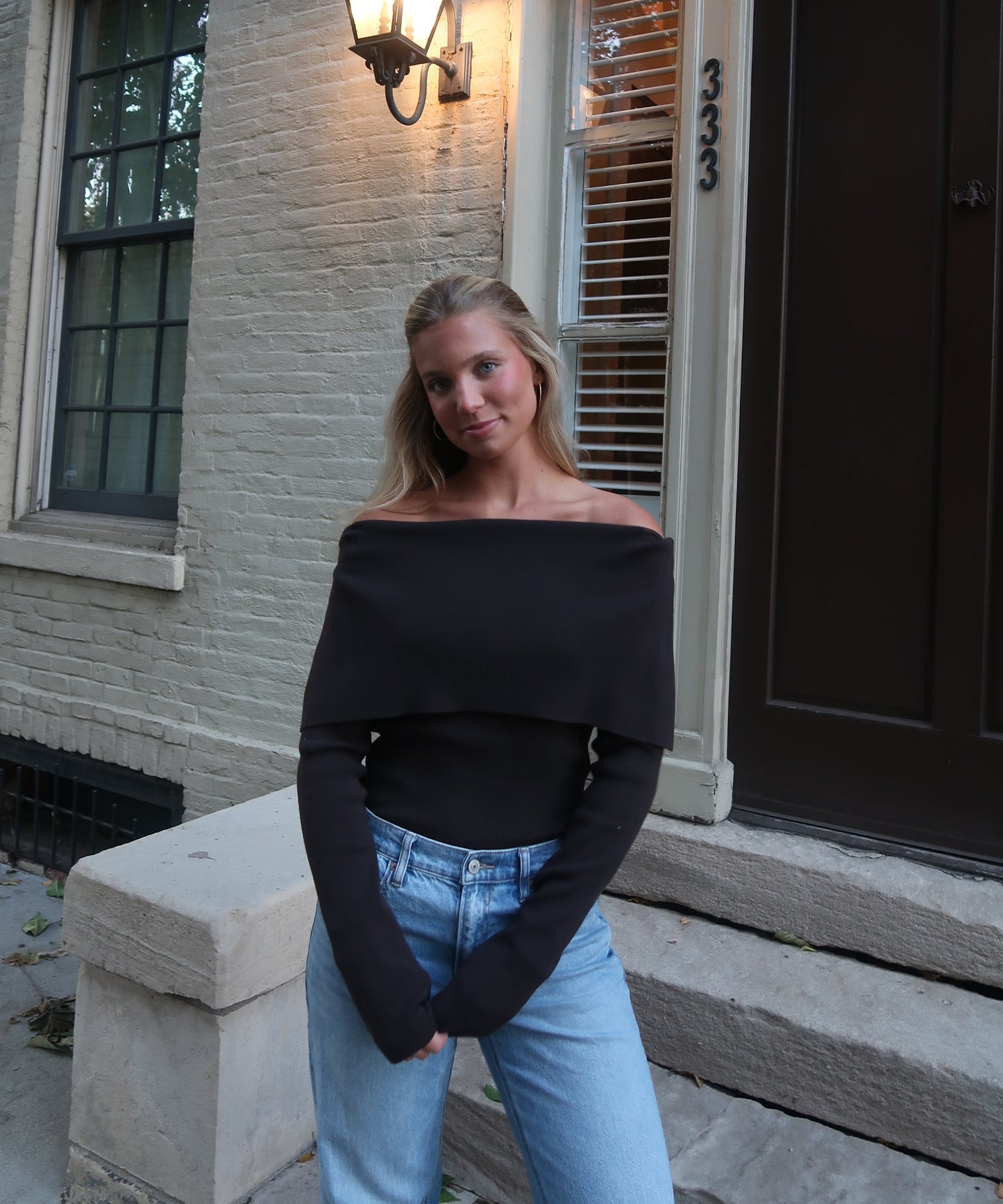 Ryley Off-Shoulder Knit | Espresso