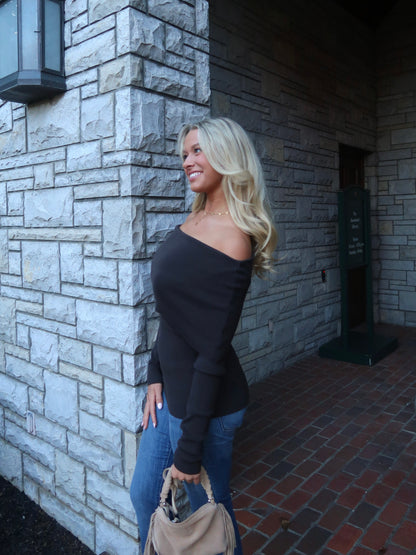Ryley Off-Shoulder Knit | Espresso