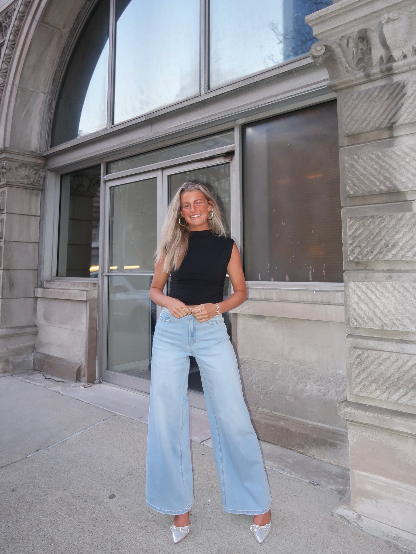 The Lunden Wide Leg Jeans