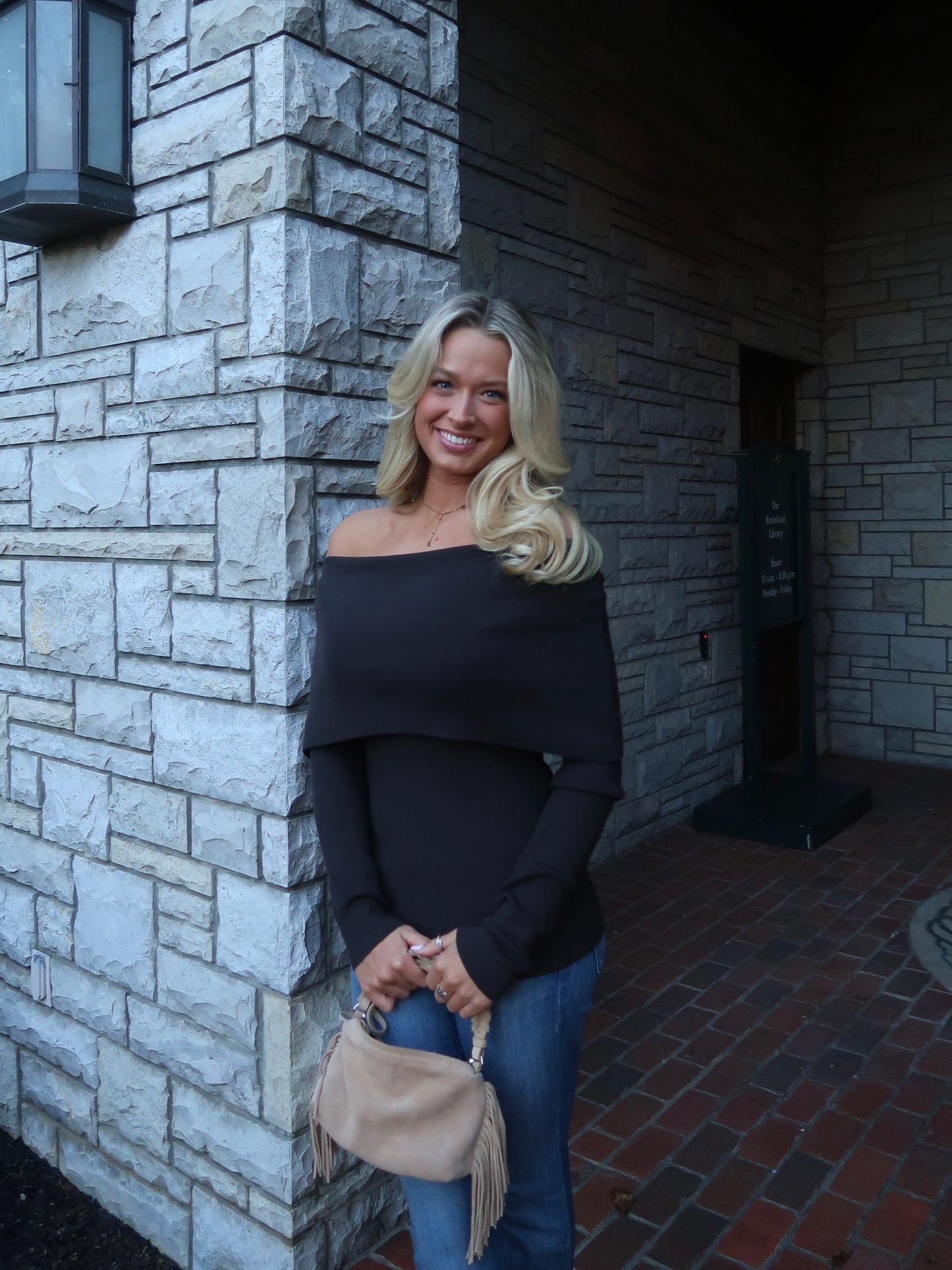 Ryley Off-Shoulder Knit | Espresso